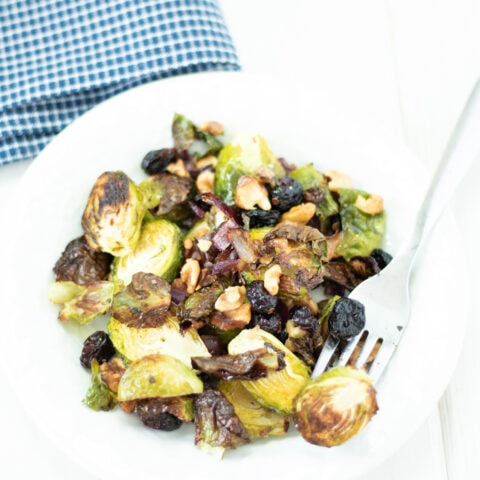 roasted brussel sprouts with cranberries and pecans