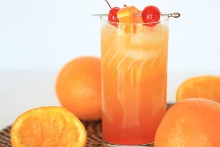 This refreshing orange-flavored Sunrise Spritzer Cocktail is a perfect drink for a brunch or party. Infused with orange juice, this cocktail is a winner!