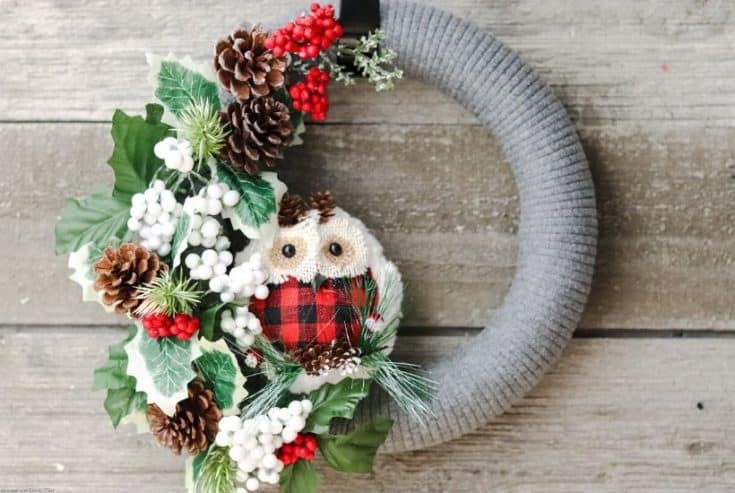 Add a rustic farmhouse touch to your Christmas decor this year. This whimsical DIY Woodland Owl Christmas Wreath is an easy Christmas craft project. #christmaswreath #christmascraft