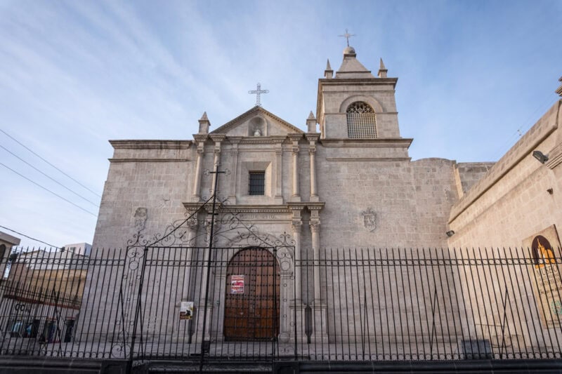 Museo de Arte Virreinal de Santa Teresa - que hacer en arequipa