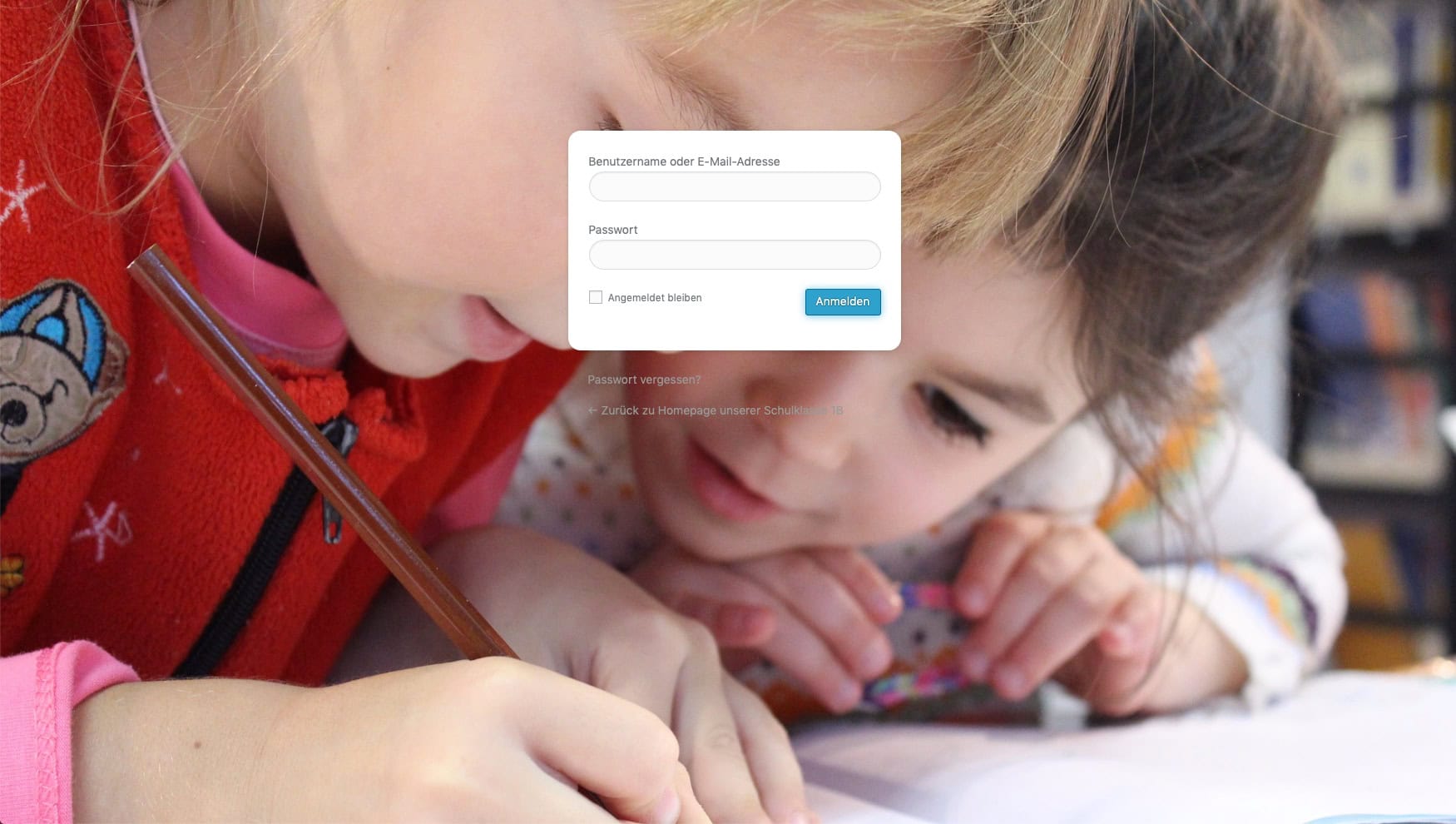 Klassenhomepage für Schulklassen - Startseite mit geschützter Login-Funktion © 2019 Web-Kreativ WordPress Webdesign Manufaktur