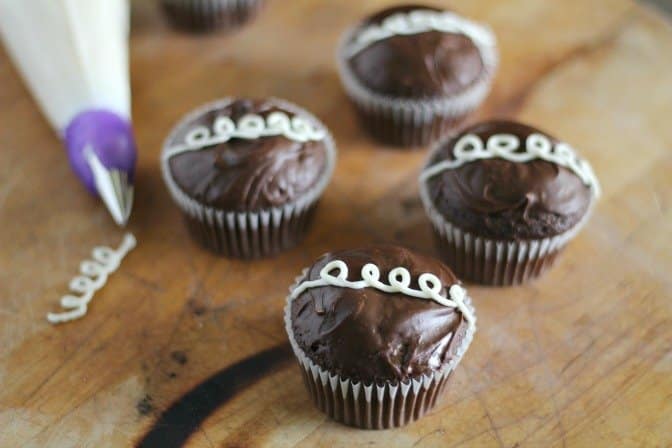 Homemade Hostess Cupcakes