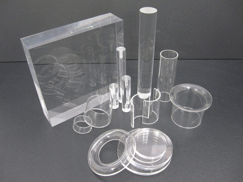différentes formes de plexiglass