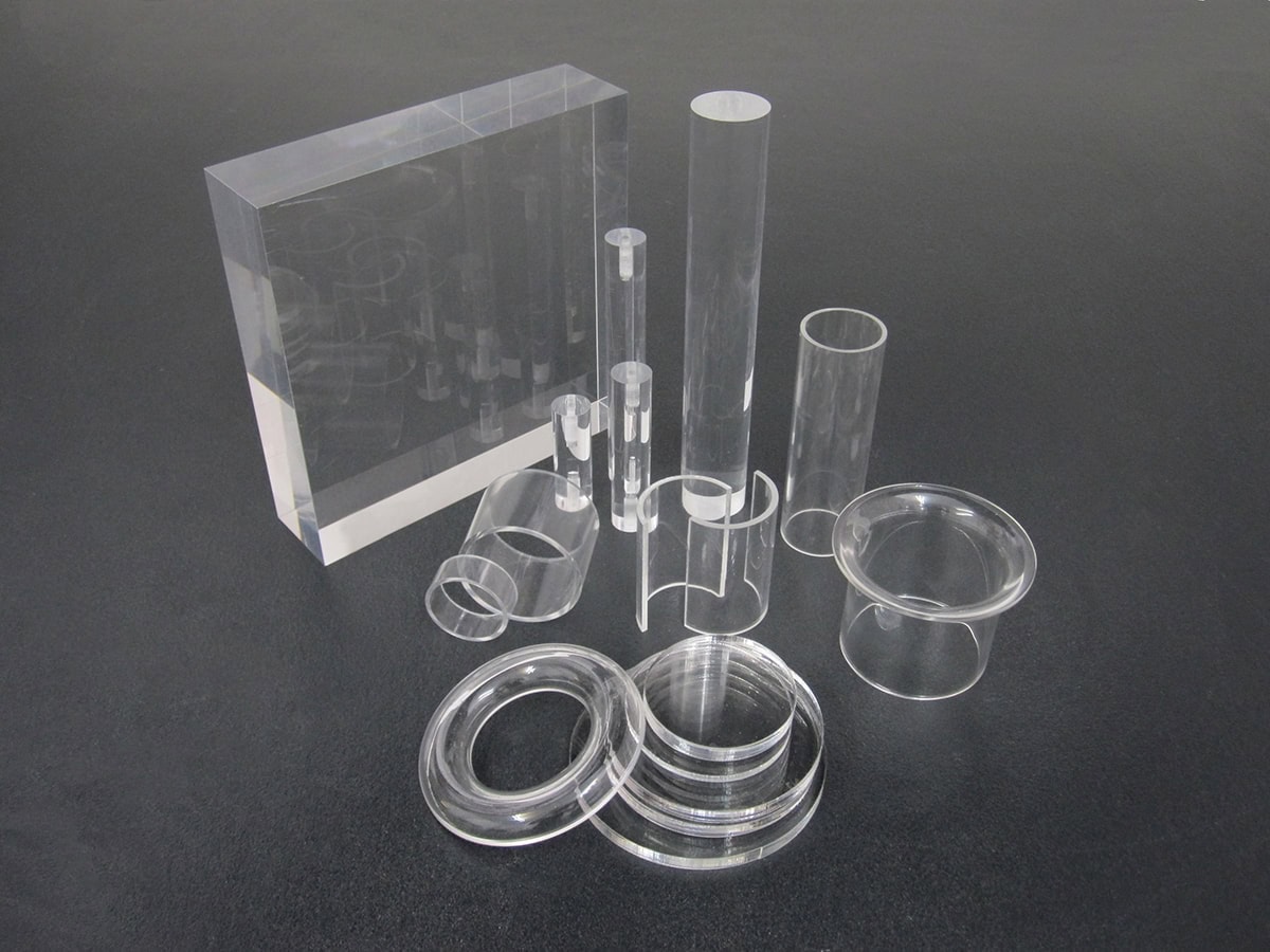différentes formes de plexiglass