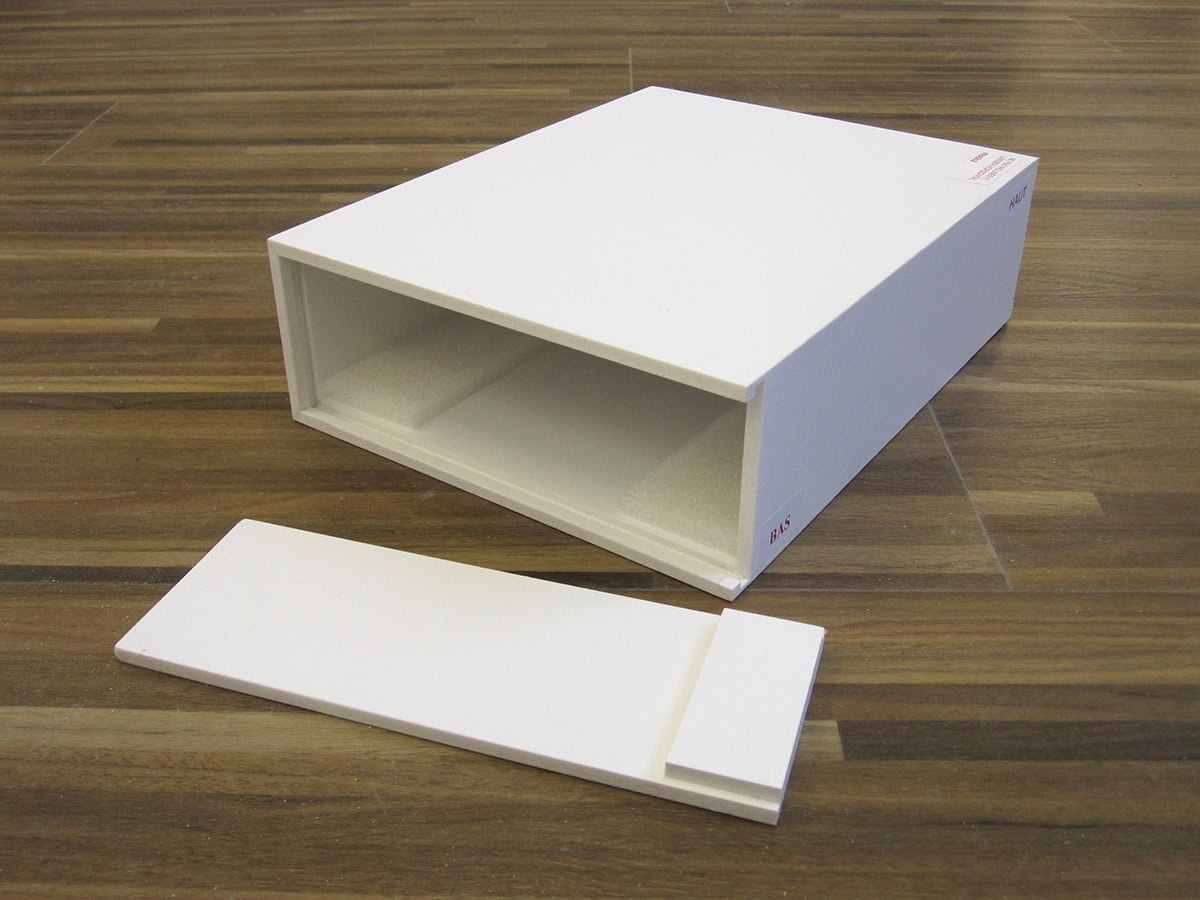 caisse pvc avec calage en mousse pour maquette d'architecture