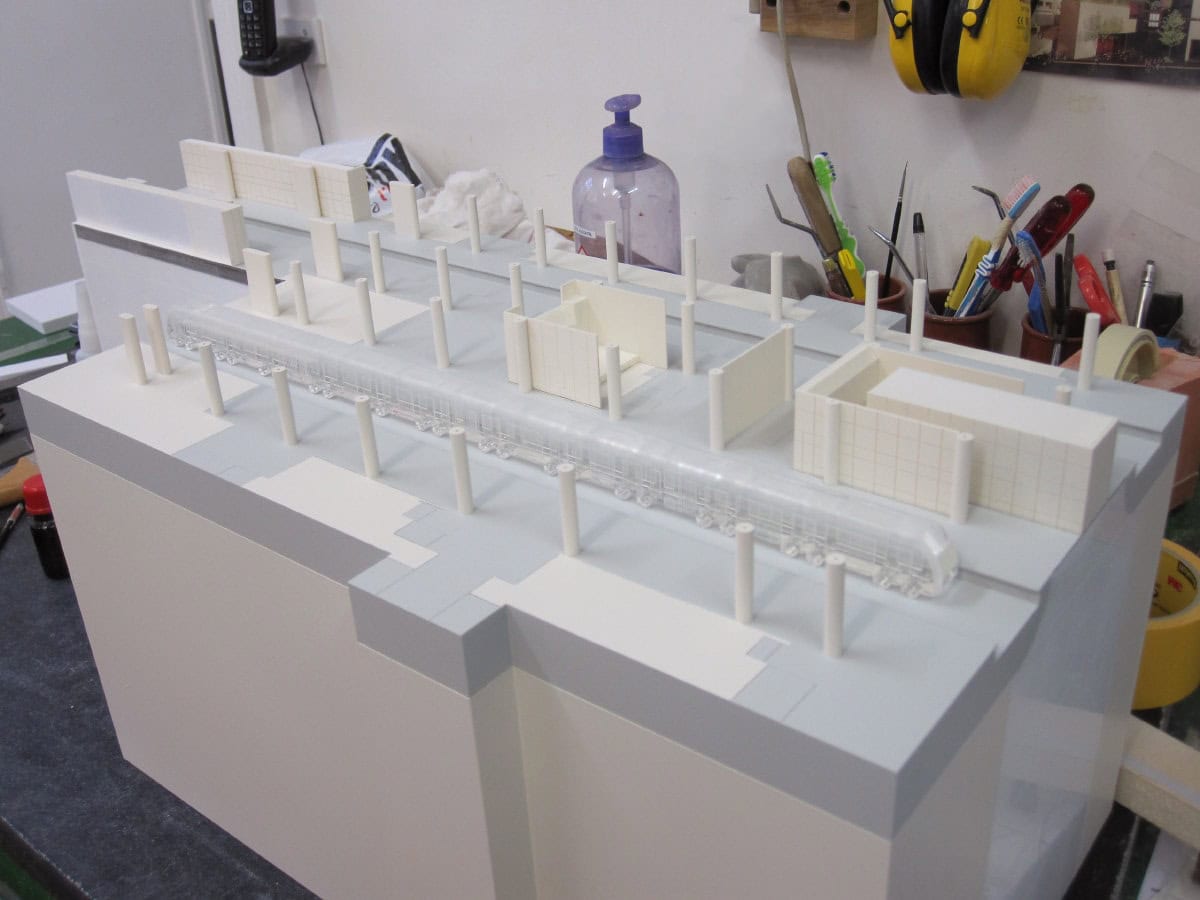 Cosnstruction de la maquette de la gare de l'aéroport d'Orly pour les métros du Grand Paris