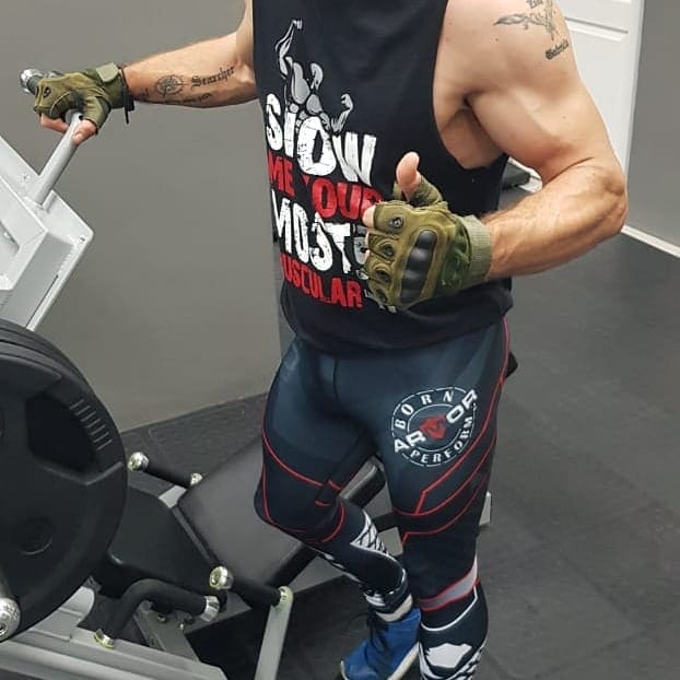 Armor fitness clothing clearance