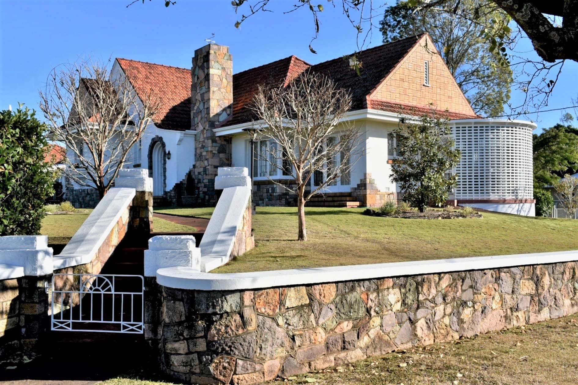 Duce House Duce House