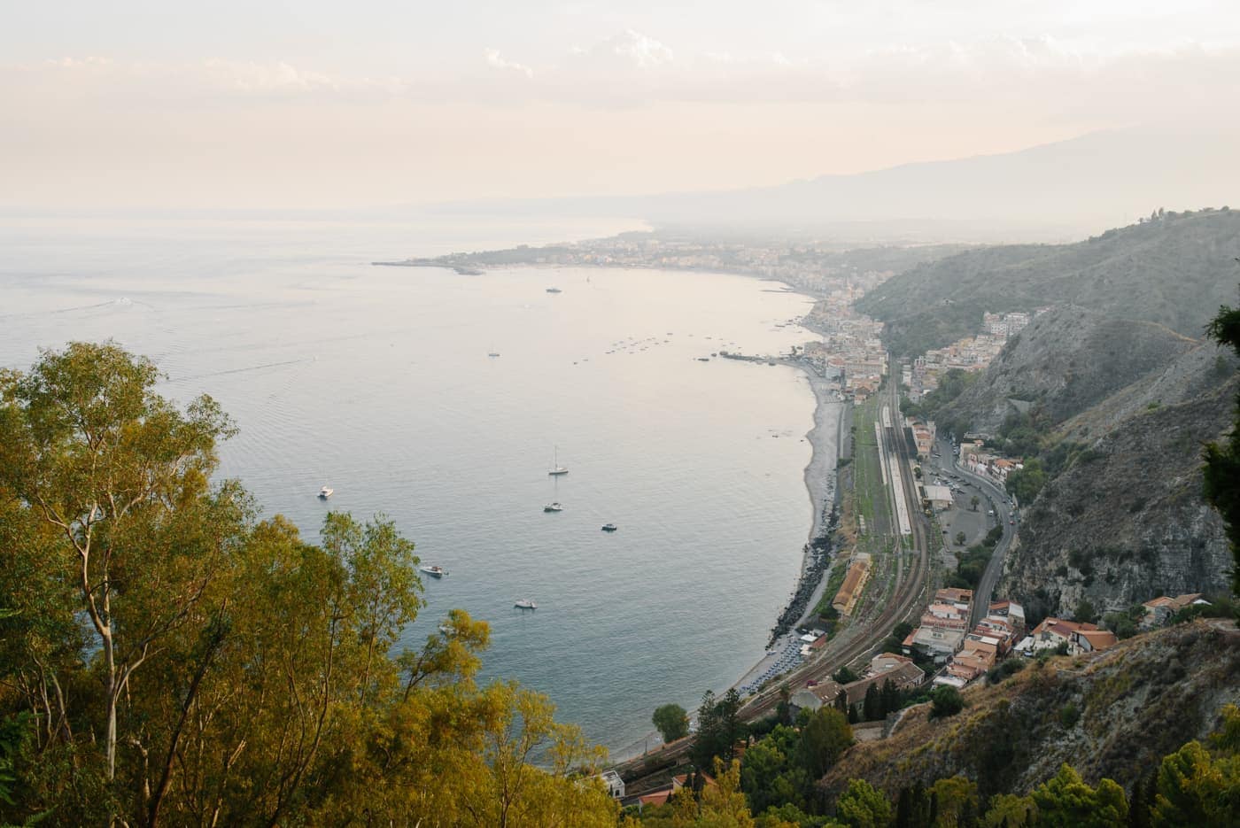the modern romance in Taormina - Giuseppe Torretta