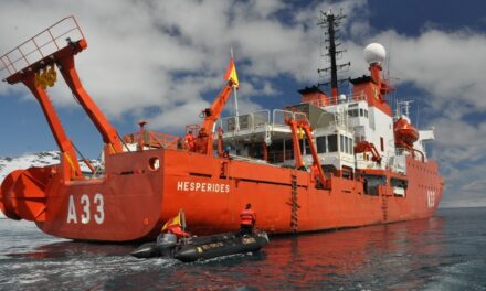 Cancelan definitivamente el viaje del Hespérides a la Antártida por el brote de coronavirus