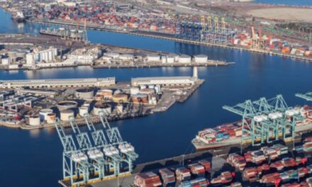 Los comisionados marítimos federales de EE. UU. Instan a que se vacunen los trabajadores marítimos
