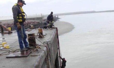 Mejoras en las defensas del muelle pesquero de Puerto Rawson