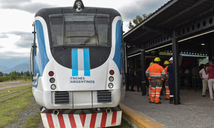 Trenes Argentinos recupera el tramo Salta-Campo Quijano y firma convenio para puente modular en Moreno