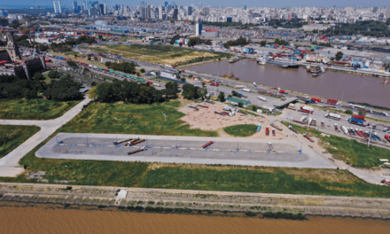 AGP avanza con obras para mejorar el tráfico de camiones en el Puerto Buenos Aires