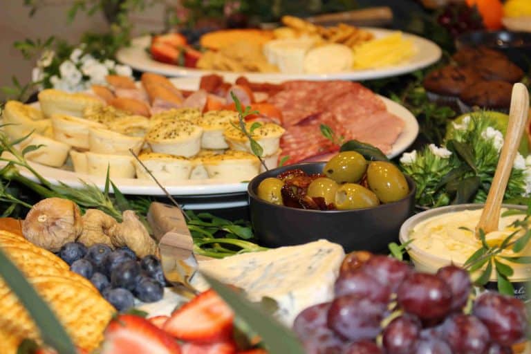catering-private-party-art