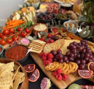 grazing-table-ladderartspace