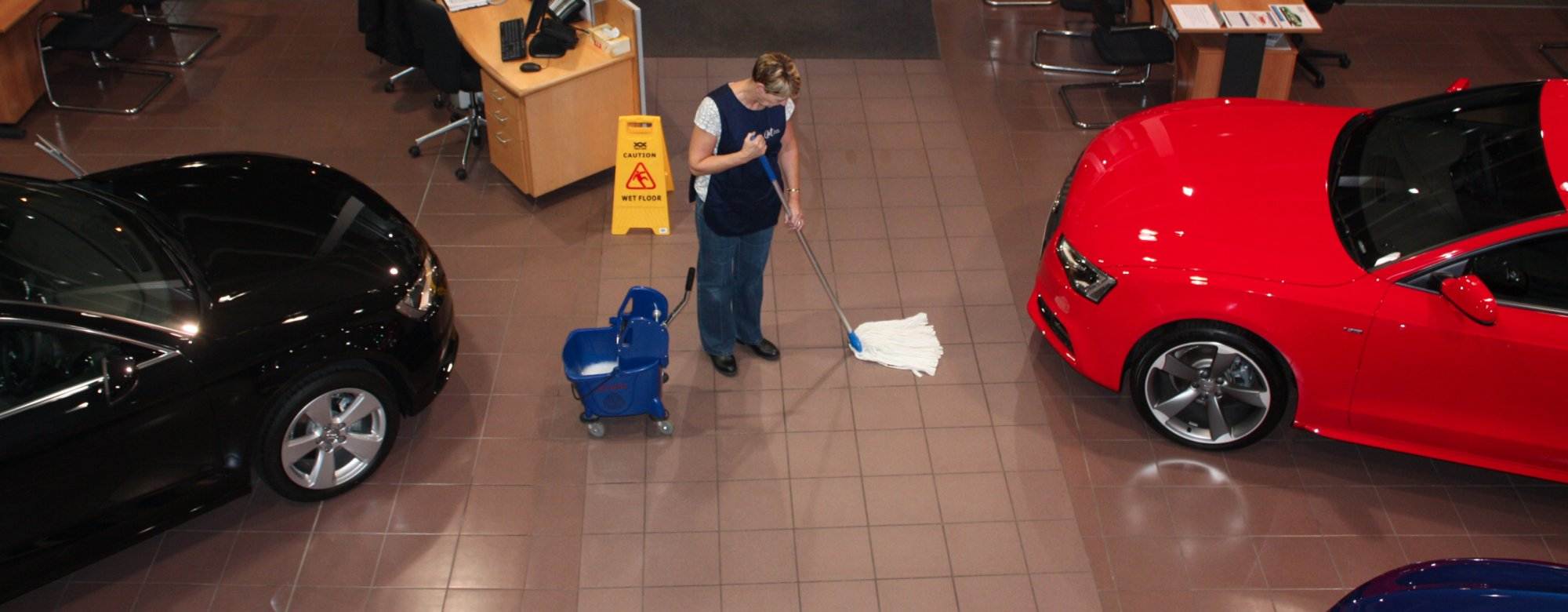 Car Showroom Cleaning Car Showroom Cleaning