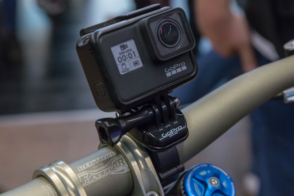 GoPro Hero 7 Black, Best Action Camera and Stabilizer