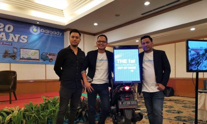 Adroady Expands the Scope of Mobile Digital Advertising Using Motorcycle