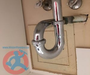 Connection of P trap in a condo unit s