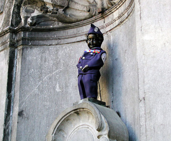 EPSON DSC picture Photo of the Day: Belgian “Little Man” Pees