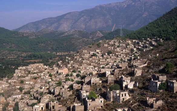 k4 20 Amazing Photos of a Greek Village in Turkey Whose Residents Fled Almost a Century Ago