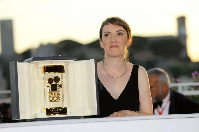 Leonor Serraille et la caméra d'or pour Jeune Femme