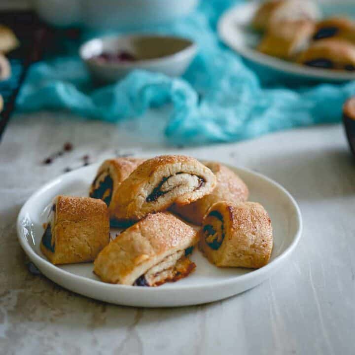 Apple Butter Cacao Nib Rugelach