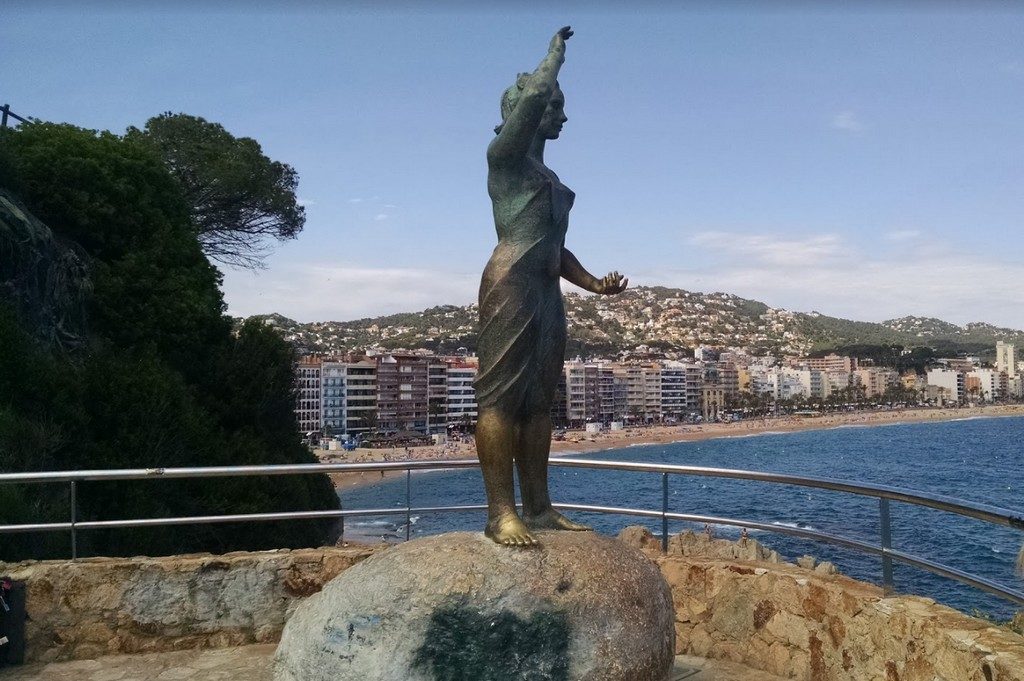 Донна Маринера (la Dona Marinera), Коста Брава: Льорет-де-Мар