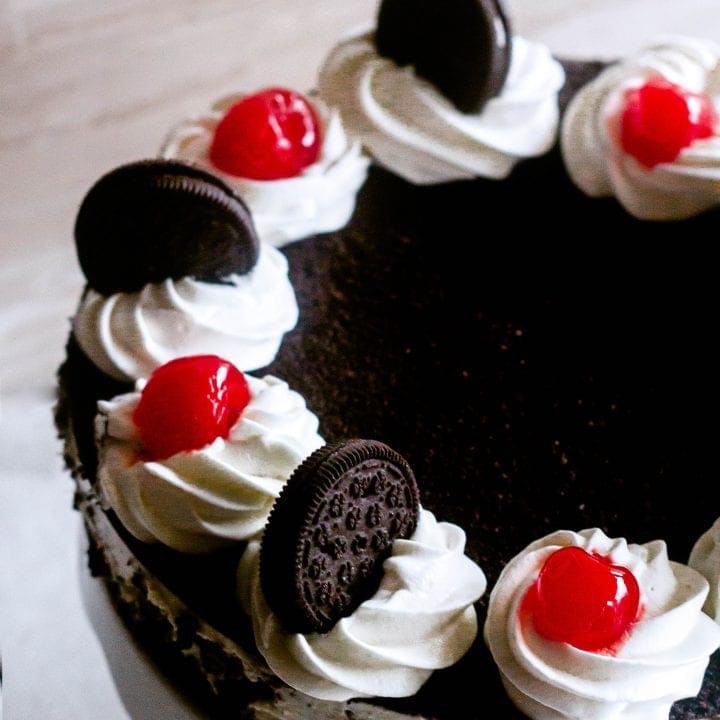 No-Bake Oreo Cheesecake