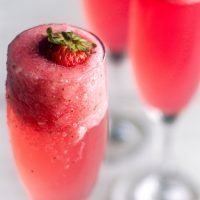 Rossini Cocktail (Strawberry Bellini)