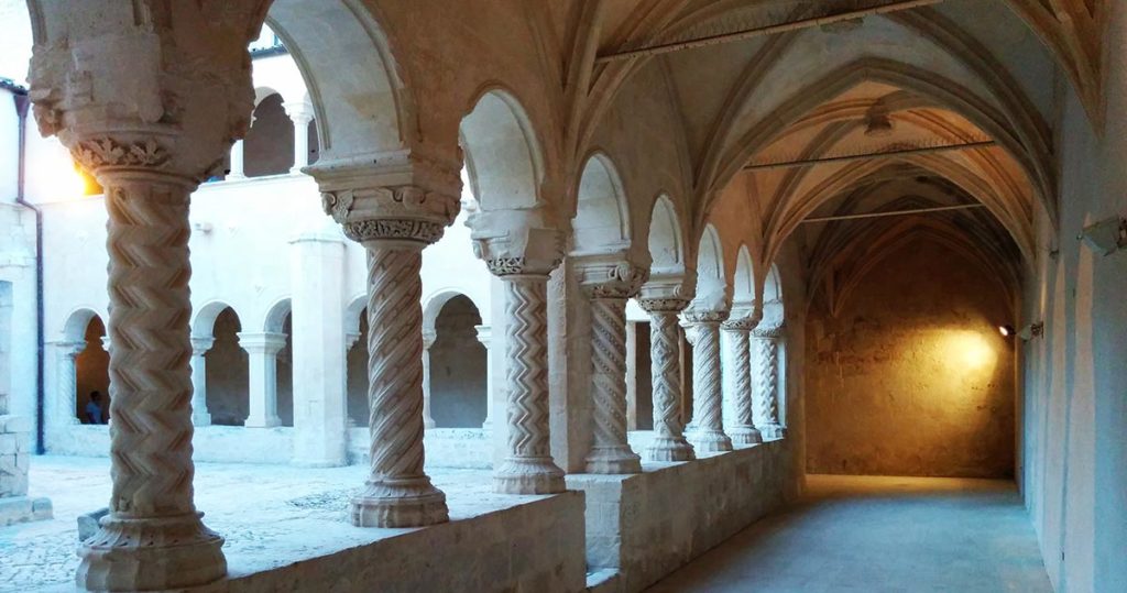 modica_chiostro_chiesa_convento_santa_maria_del_gesù