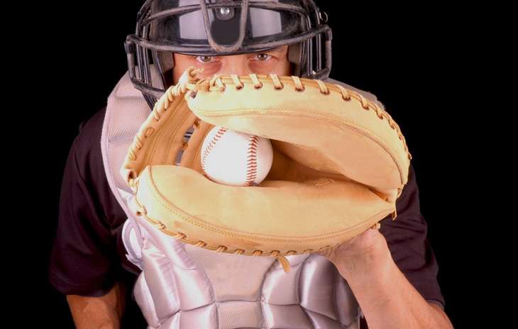 gxc105 youth catcher's mitt