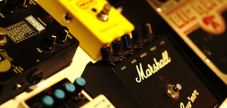 ギターの機材選びはなんとなくでOK バンドにおけるアマチュアギタリストの音作りの考え方
