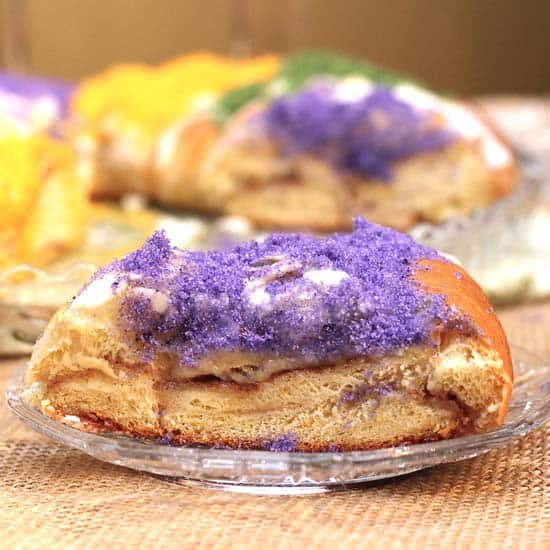 Traditional Mardi Gras King Cake Recipe | www.zagleft.com