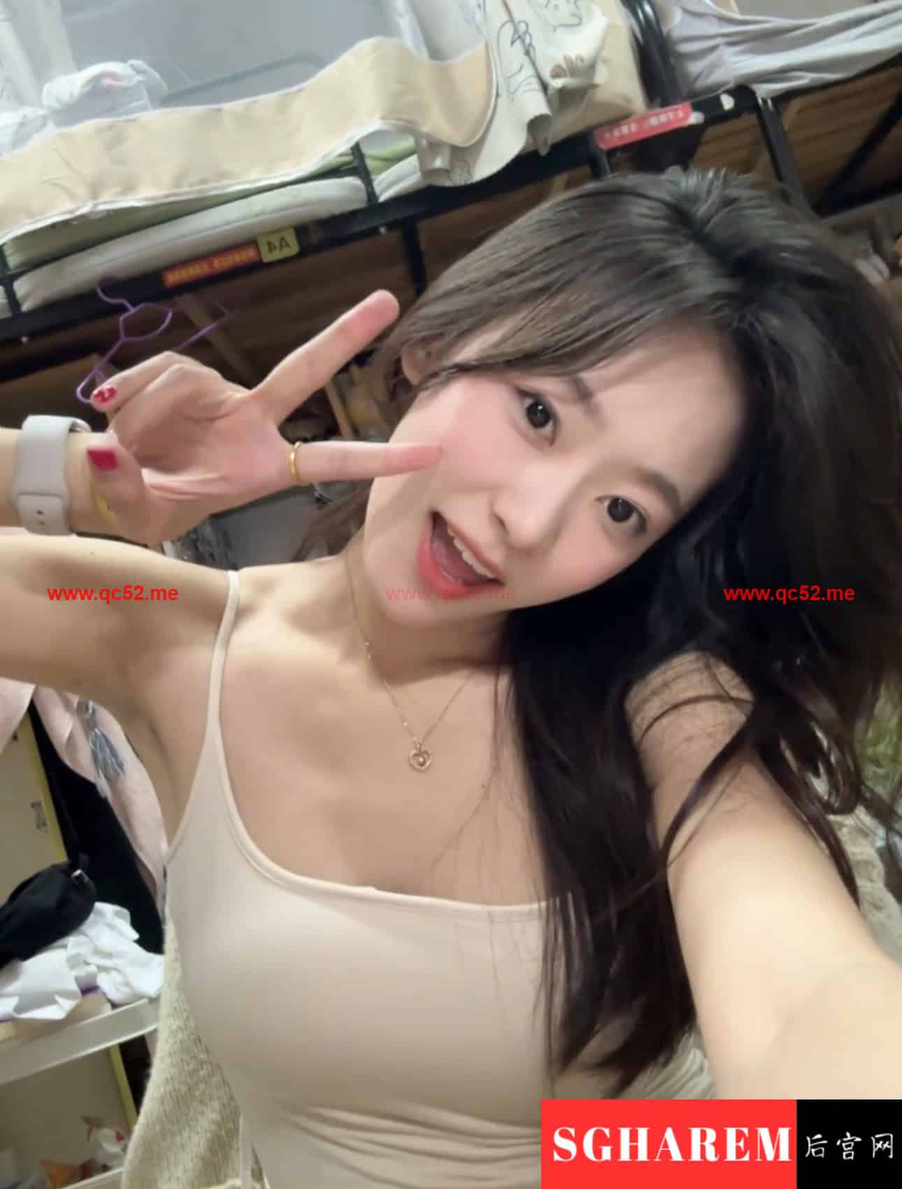 YangYang-洋洋 【3392】 Big Image