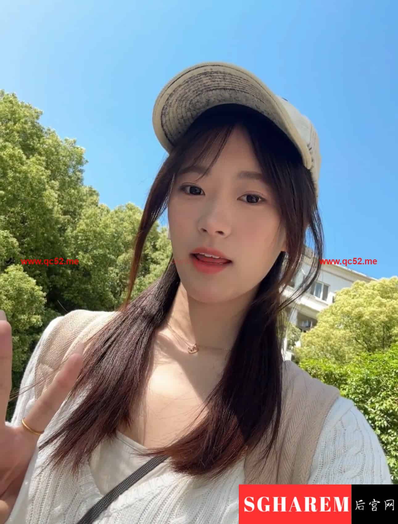 YangYang-洋洋 【3392】 Big Image