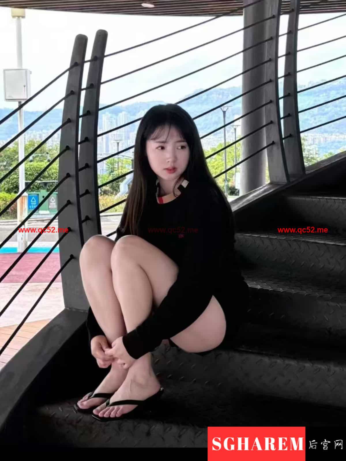 WeiWei-唯唯 【3421】 Big Image