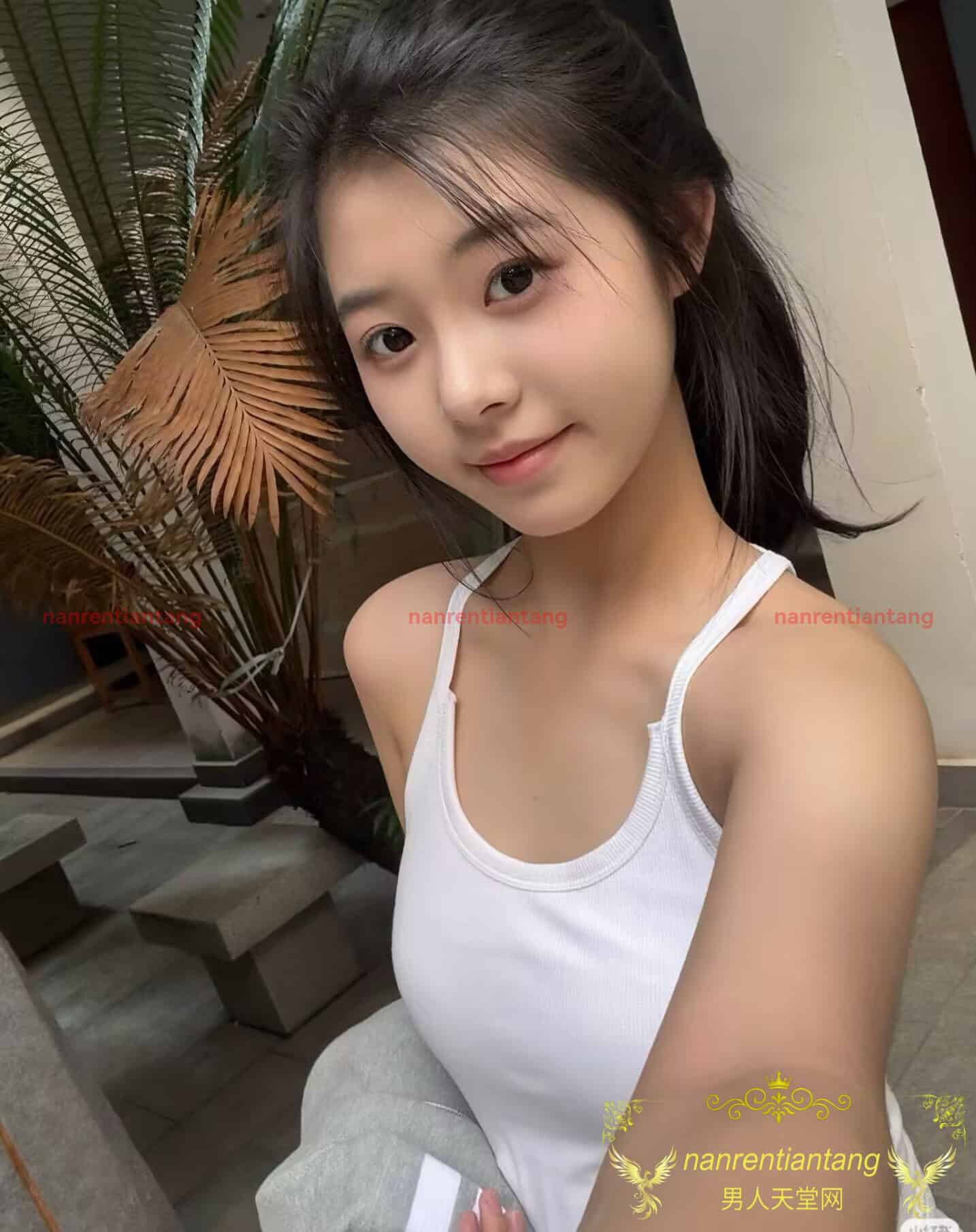 YangTongtong-杨童童