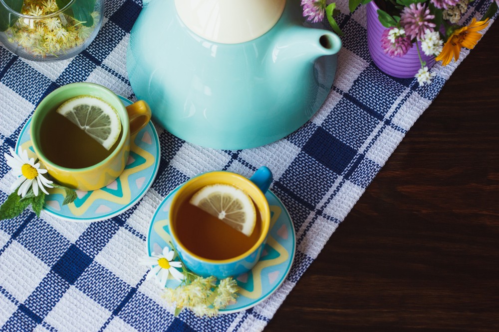 Chá Detox de Camomila com Limão Para Estresse | Dicas de Saúde