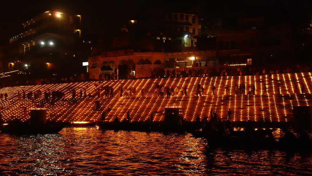 diwali in varanasi