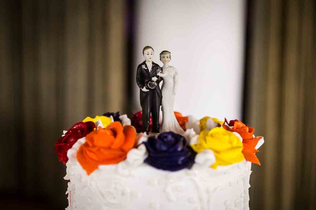 Cake topper for article on a Terrace on the Park wedding