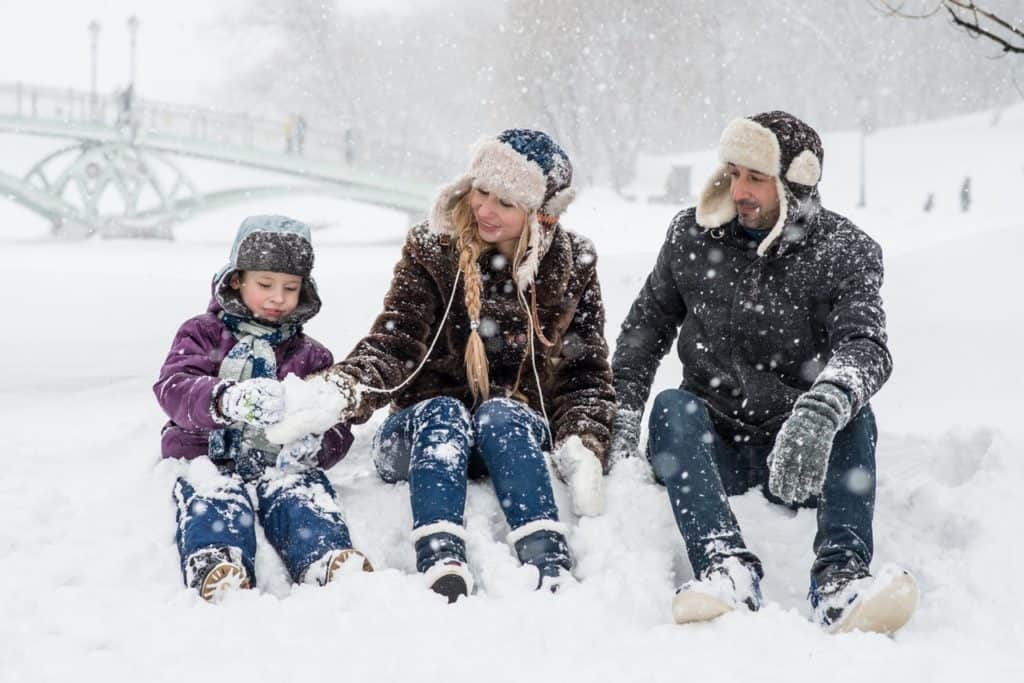 hazteunbus.es -Excursiones en Asturias con Niños 2 Excursiones en Asturias con niños en la nieve
