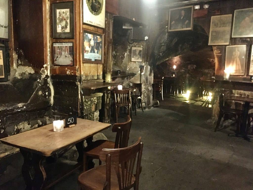 Gordon's wine bar