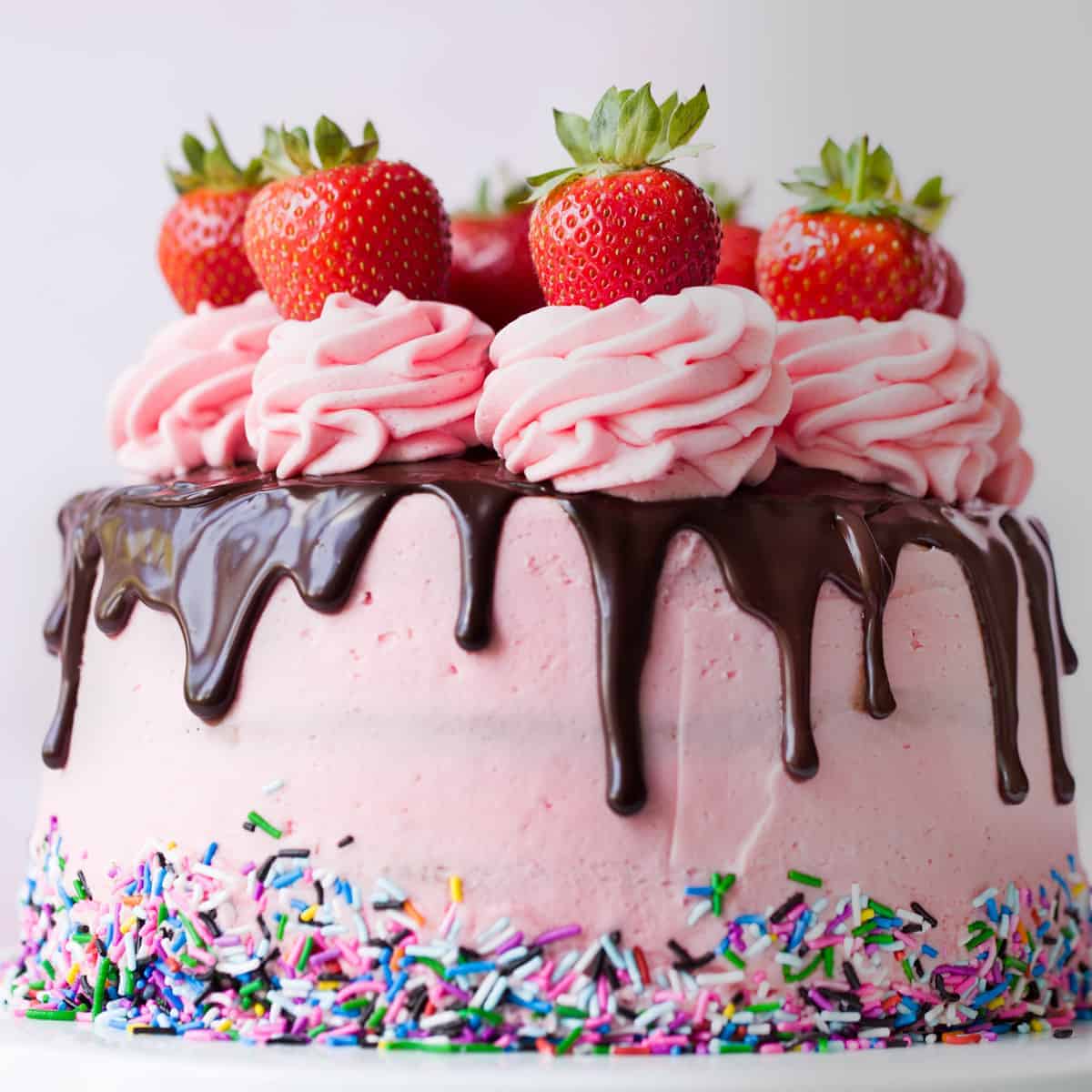 How To Make A Strawberry Drip Cake Amy Treasure
