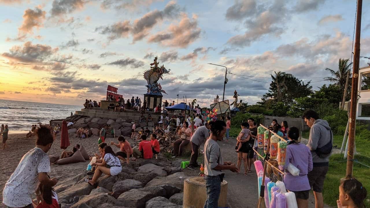 Pererenan Beach still draws the crowds on Sundays, Ohana Retreat Bali