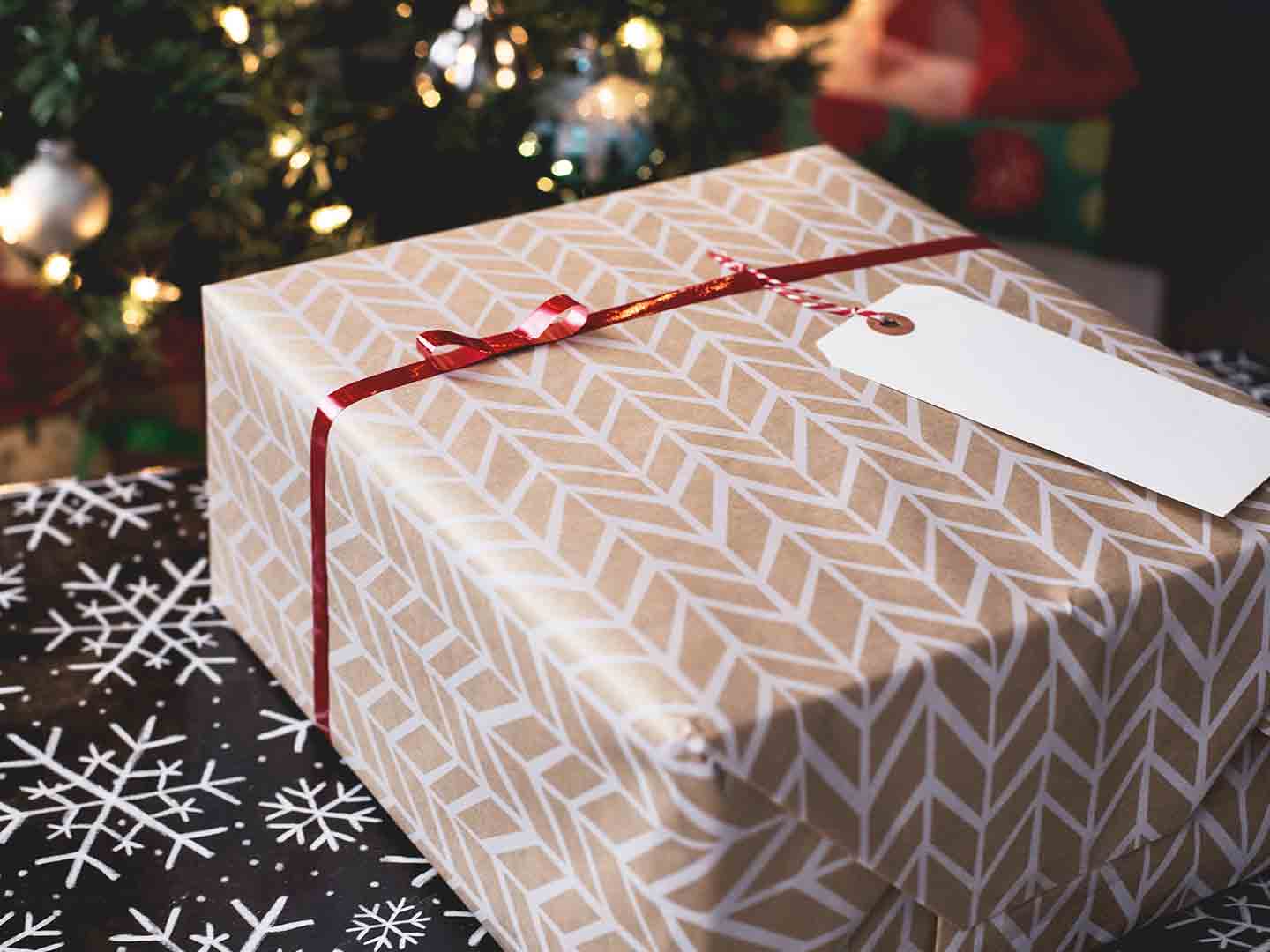 SFTV_presents gift
