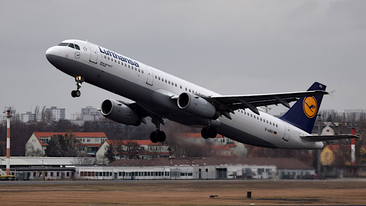 A Lufthansa plane at takeoff.