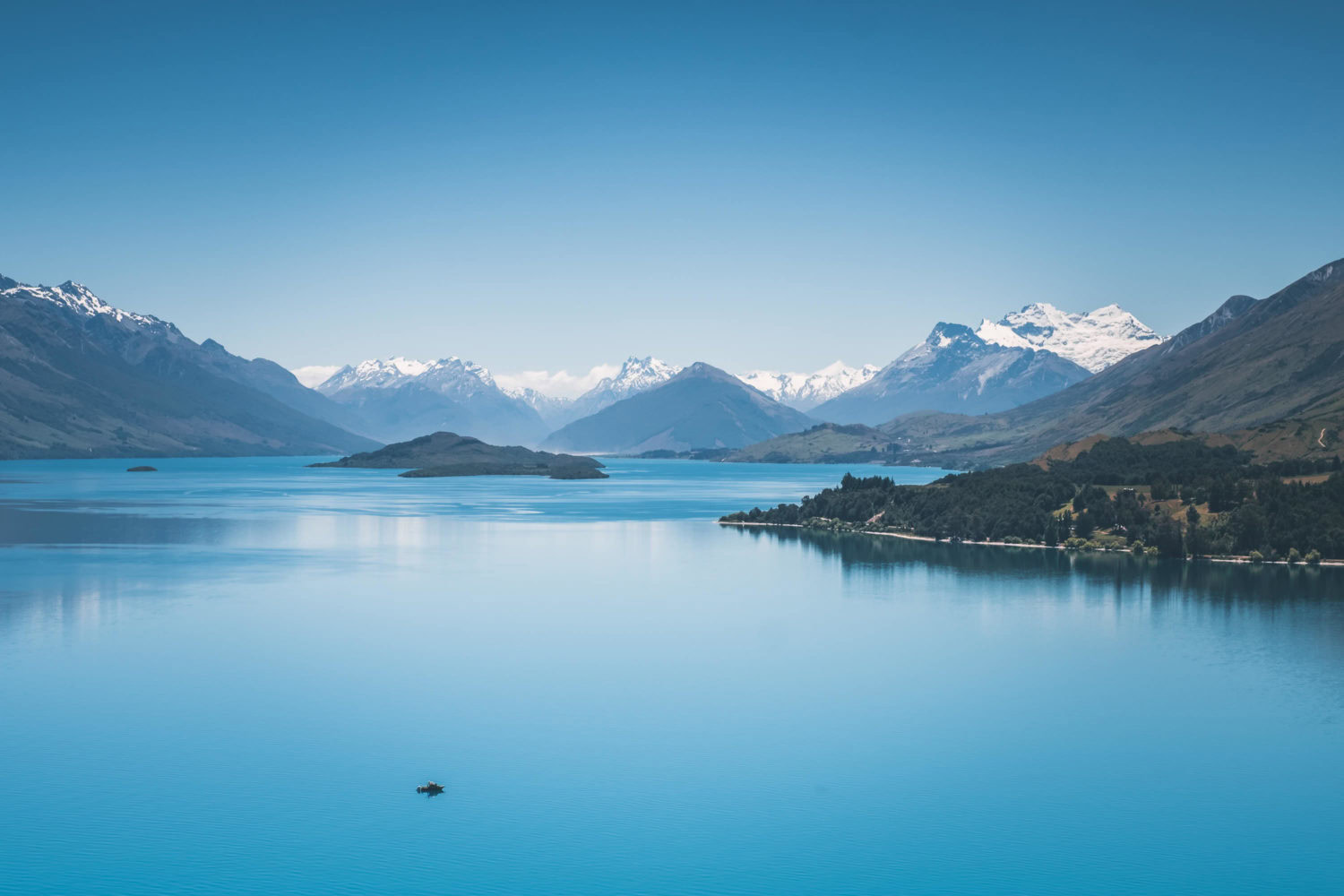 Blick auf den Lake Wakatipu kurz hinter Queenstown