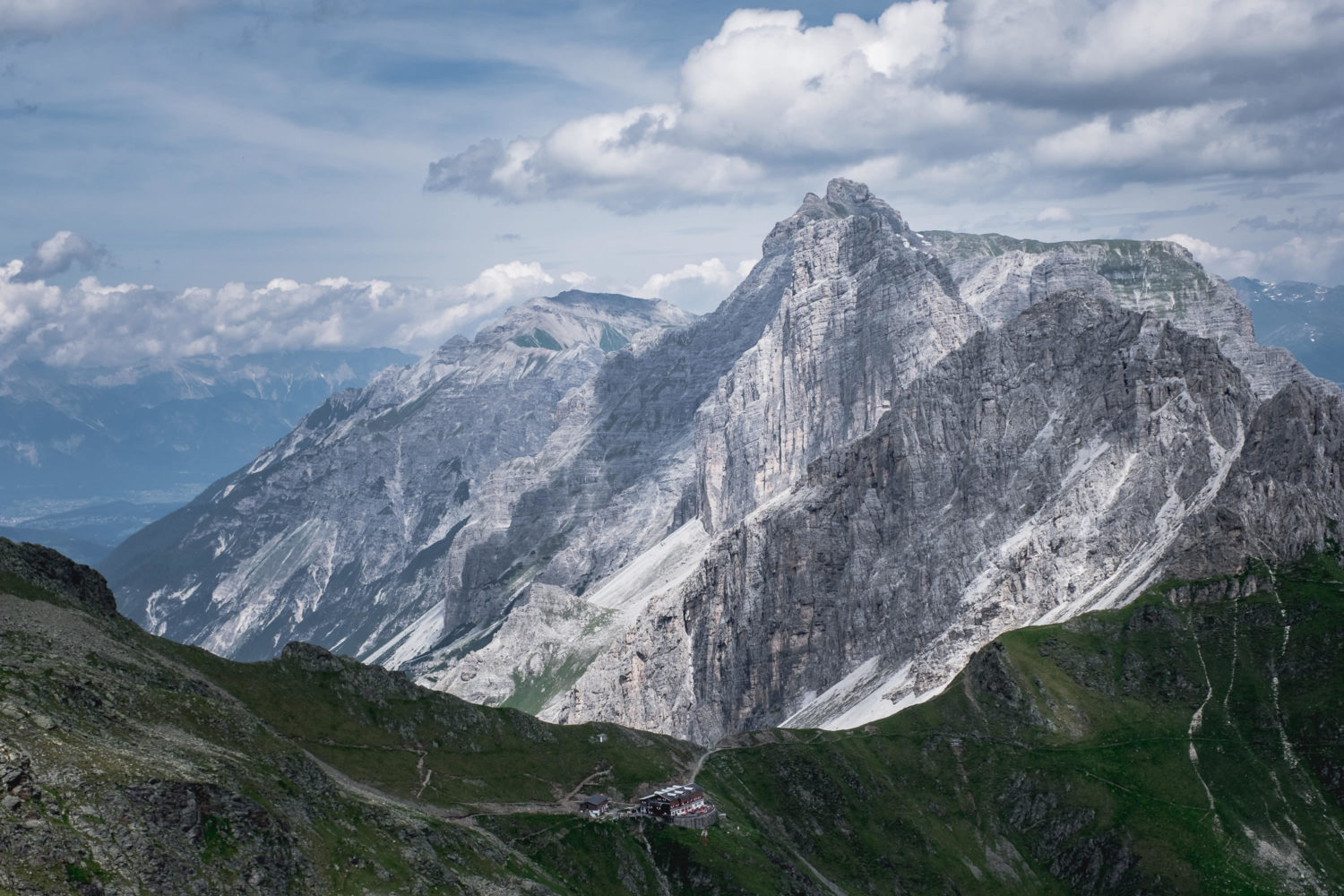 Kalkwand vor der Innsbrucker Hütte